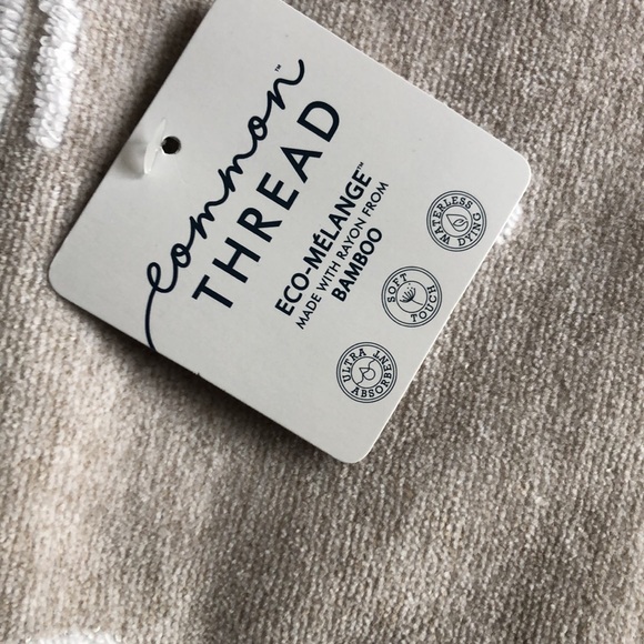 Common Thread BOWS Bath and Hand Towels - Picture 3 of 6